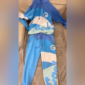 Cookies matching hoodie sweatpants combo. Zippers and embroidered